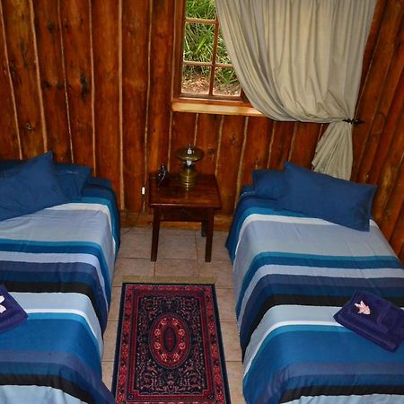 On Golden Pond - Mount Amanzi Apartment Hartbeespoort Bagian luar foto