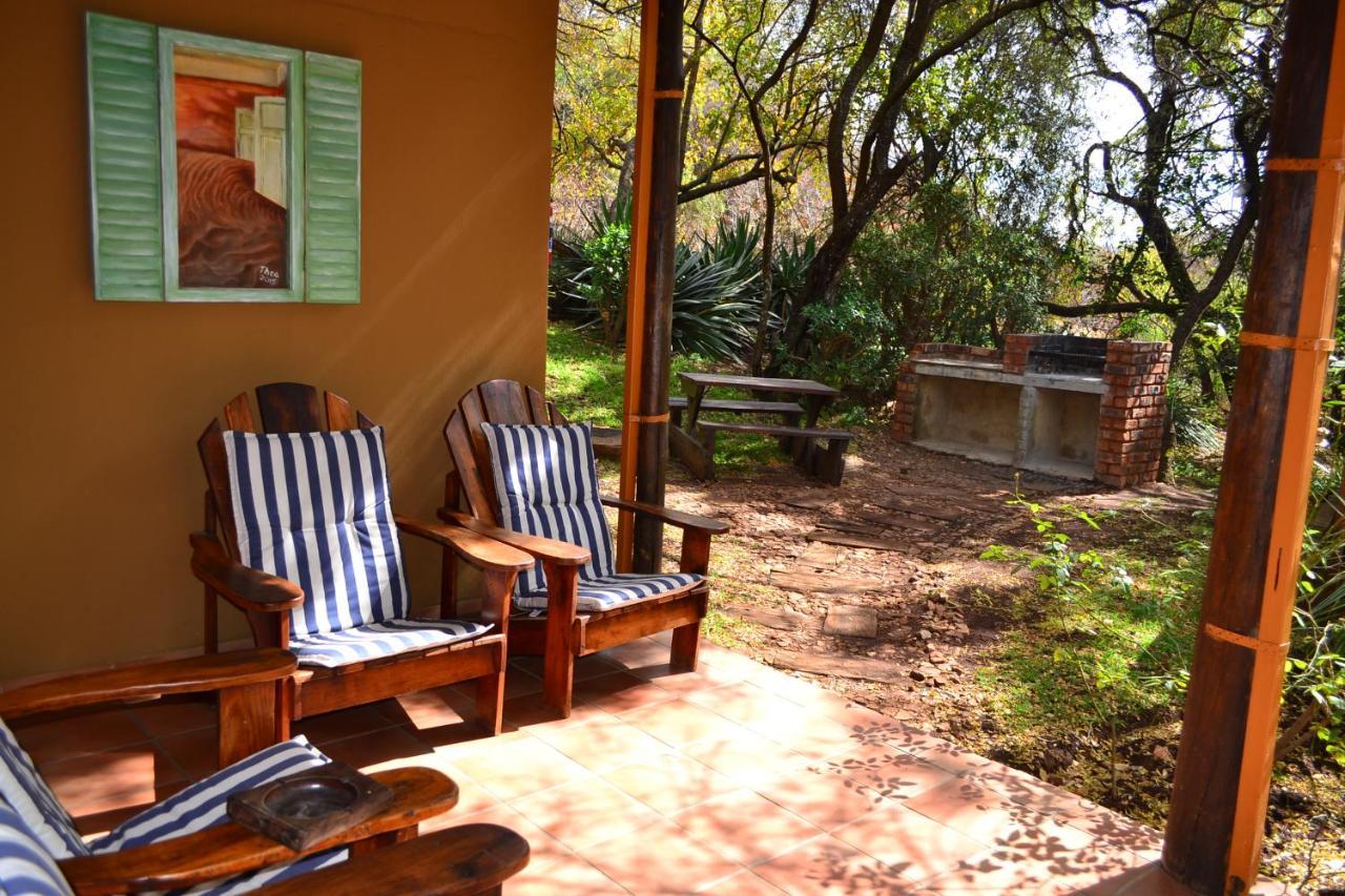 On Golden Pond - Mount Amanzi Apartment Hartbeespoort Bagian luar foto