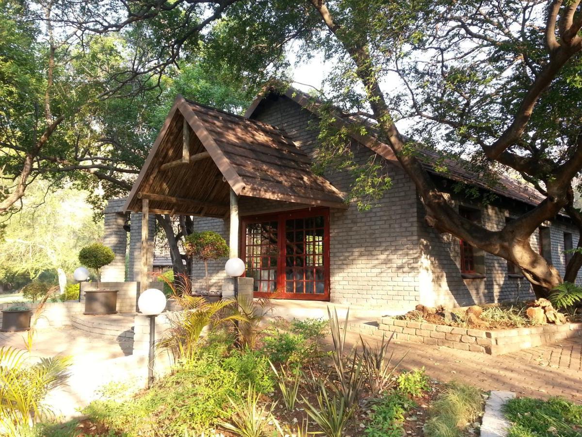 On Golden Pond - Mount Amanzi Apartment Hartbeespoort Bagian luar foto